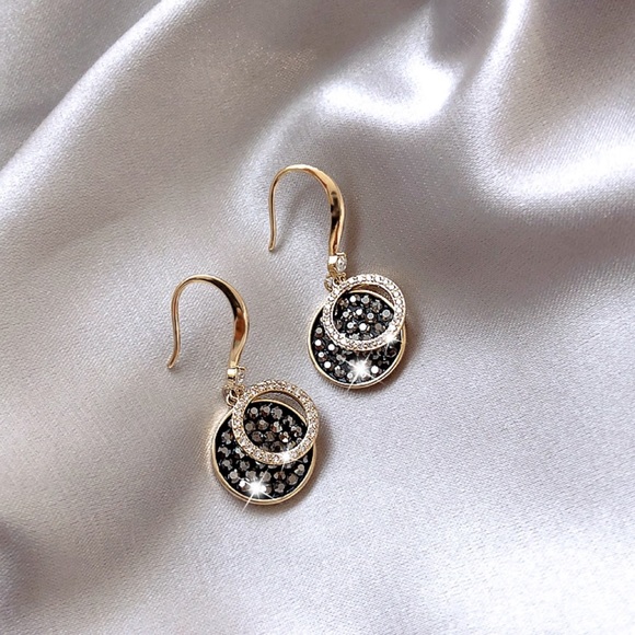 2/$20! Gold & Black Pave Circle Drop Earrings - Picture 3 of 8